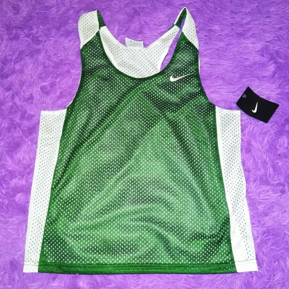 Womens Reversible Green & White Basketball Shirt